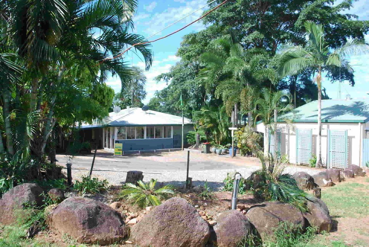 Rainforest Motel Mission Beach Exteriör bild